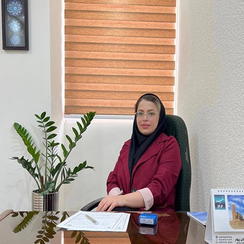 ماریه قایقی